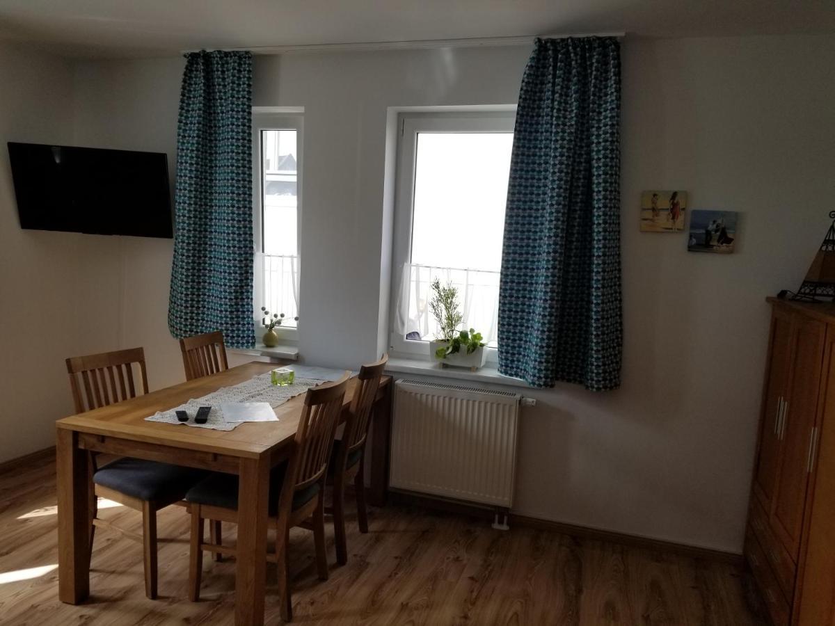 Altstadt Ferienwohnung Stralsund Mit Parkplatz Exterior foto