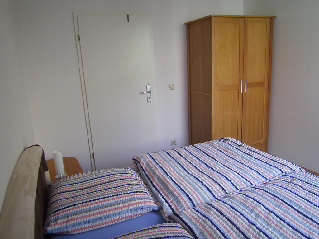 Altstadt Ferienwohnung Stralsund Mit Parkplatz Quarto foto